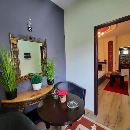 Villa 53 Тирана Екстер'єр фото