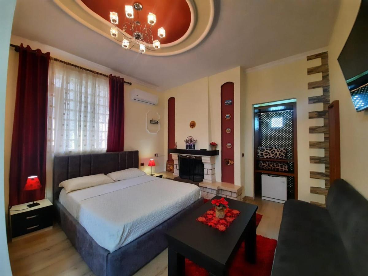 Villa 53 Тирана Екстер'єр фото