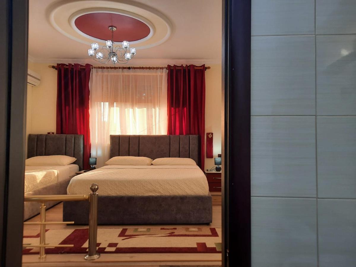 Villa 53 Тирана Екстер'єр фото